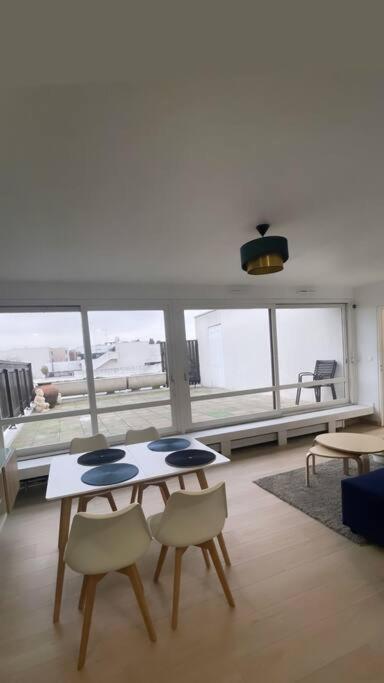 T2 Renove Avec Terrasse Proche Paris Et Disneyland Champs-Sur-Marne Zewnętrze zdjęcie